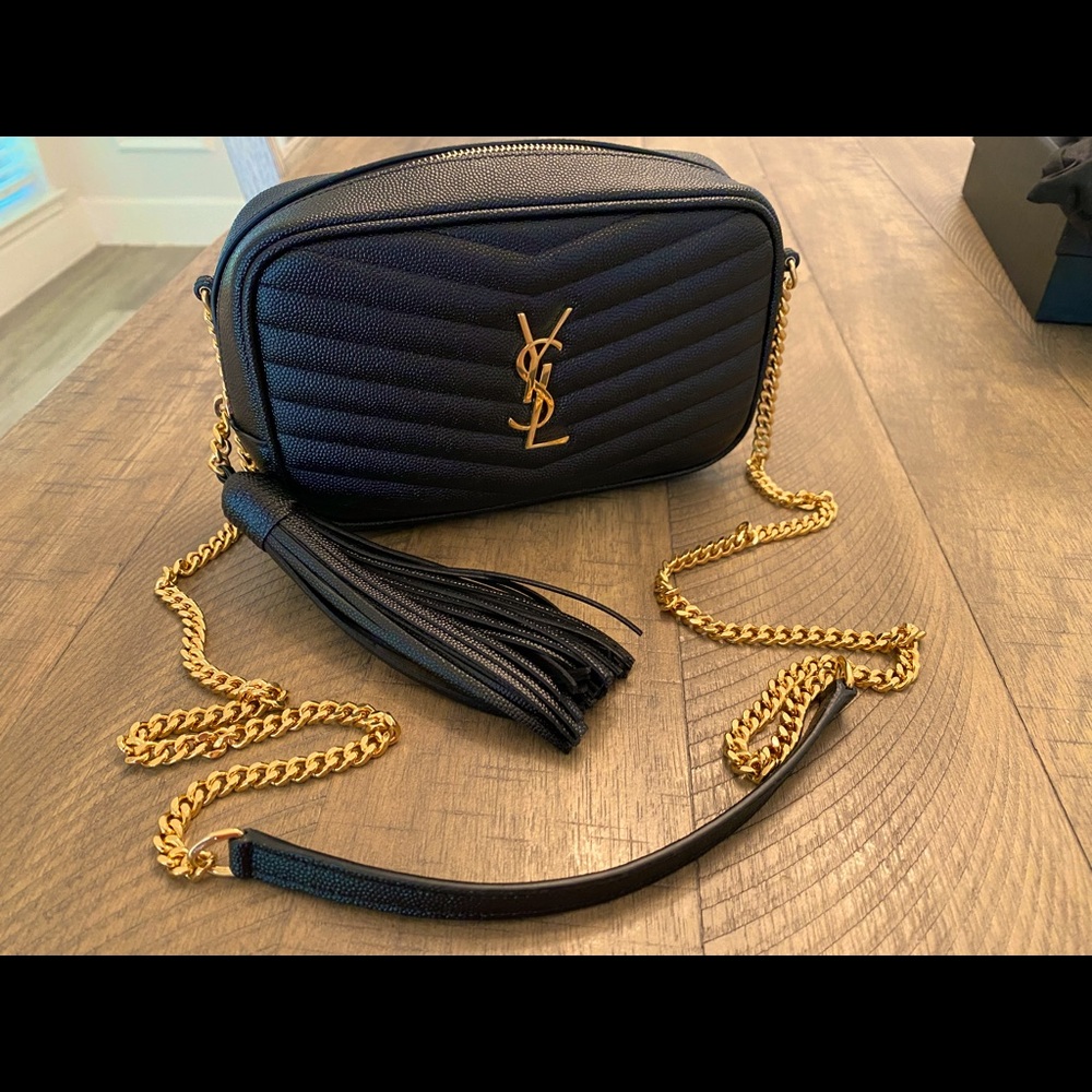 Saint Laurent Mini Lou Quilted Camera bag in Nero